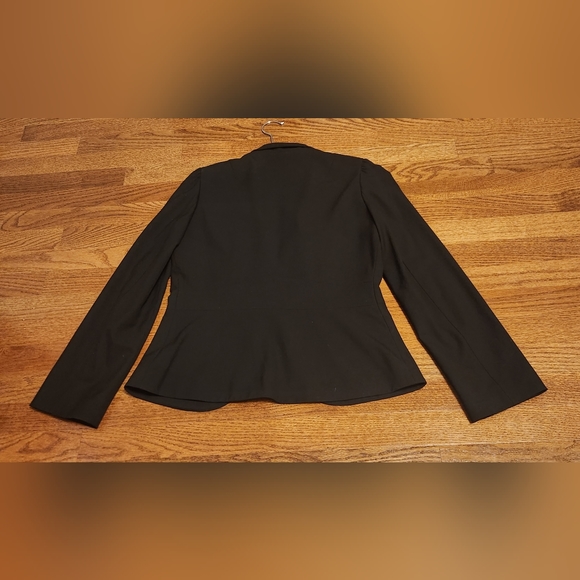 NWOT Banana Republic, black, button-up, jacket, size 4 - Picture 2 of 3